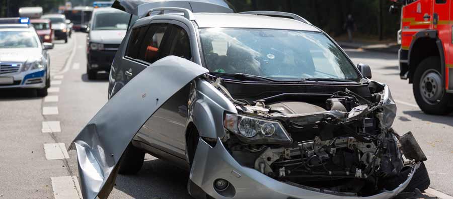 This is a car accident that just happened